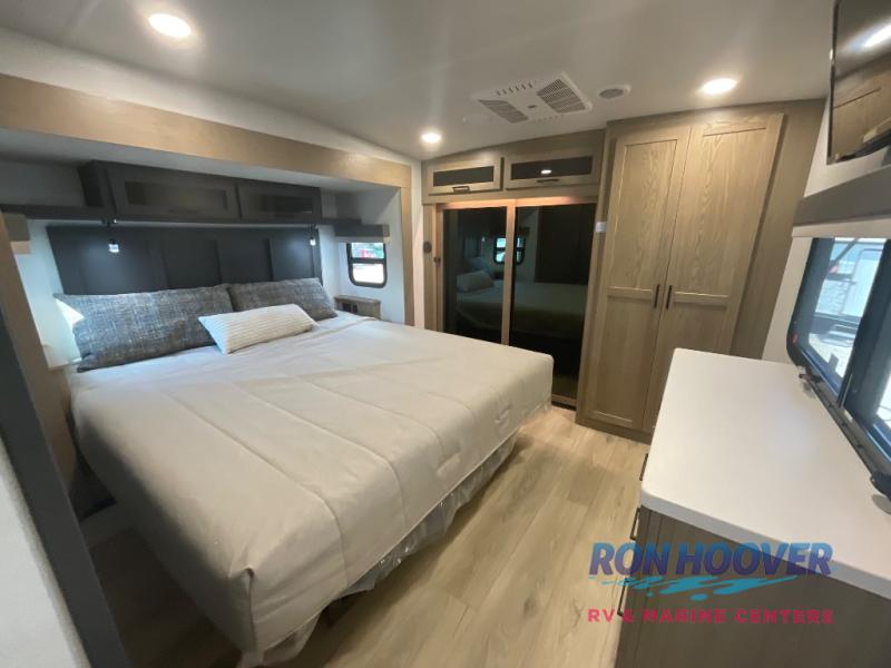 2026 FOREST RIVER 405SBH - Image 48