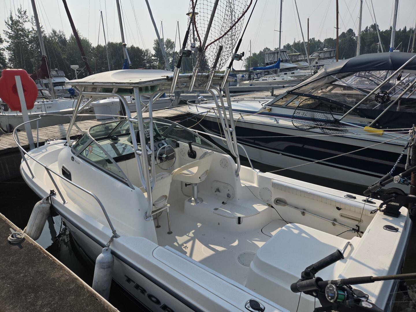 2004 Bayliner - Image 5