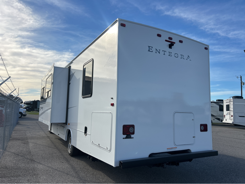 2026 ENTEGRA COACH ODYSSEY SE 29KF - Image 3