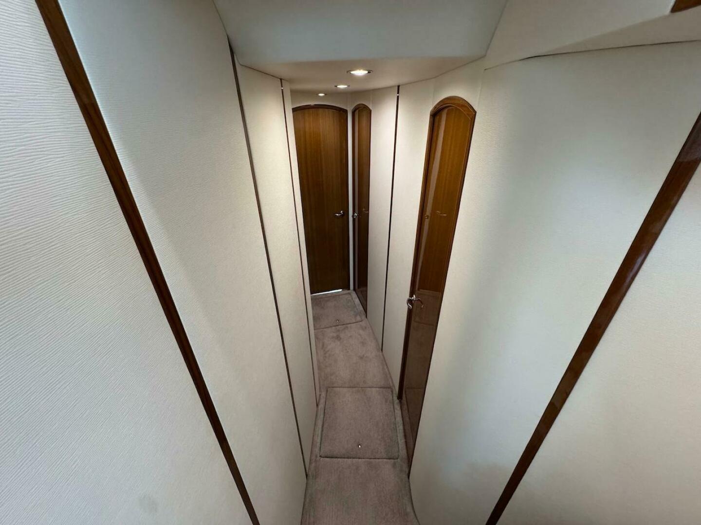 2007 VIKING 52 Convertible Base - Image 14