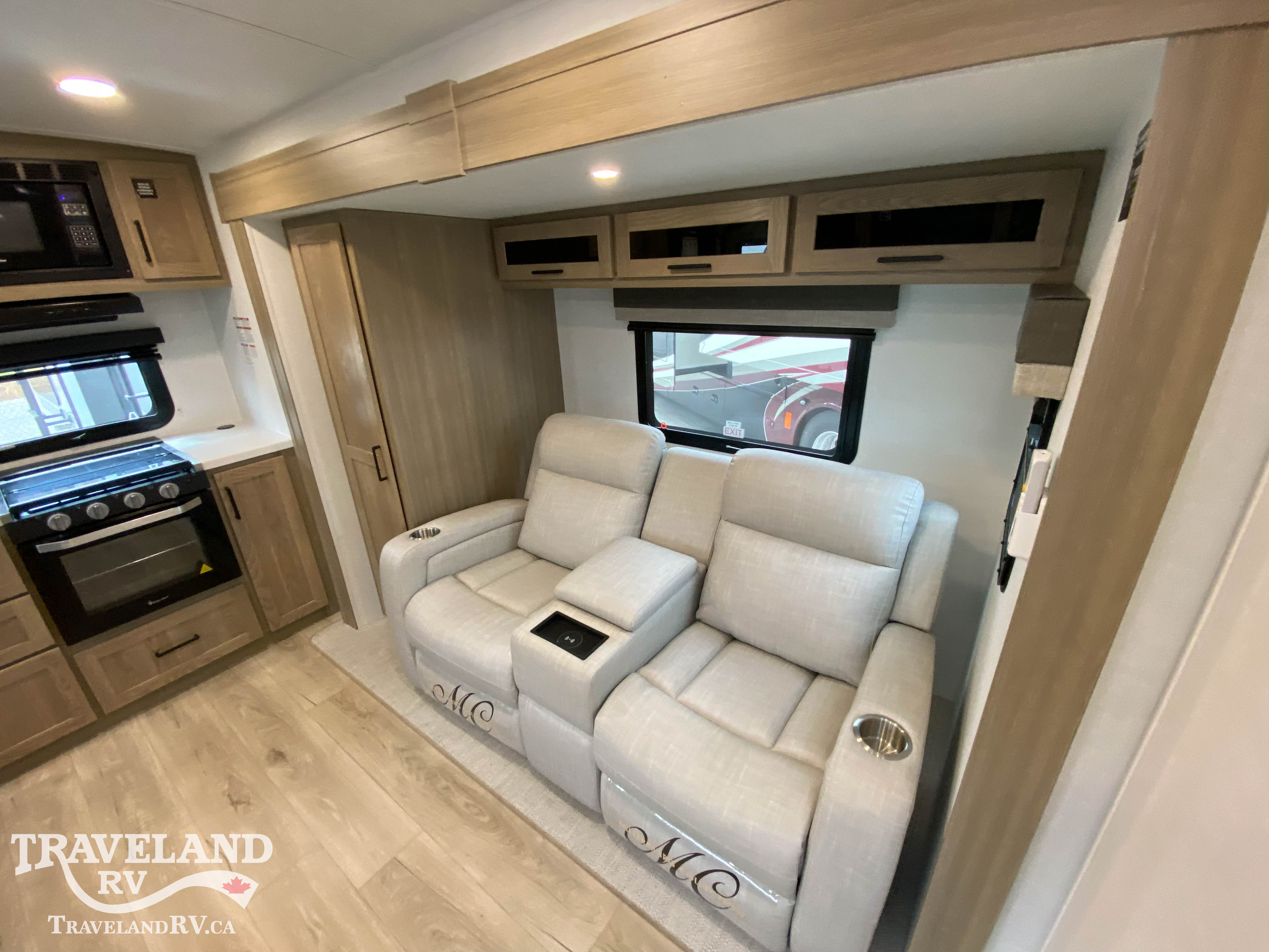 2027 Forest River Rockwood Mini Lite 2515S - Image 8