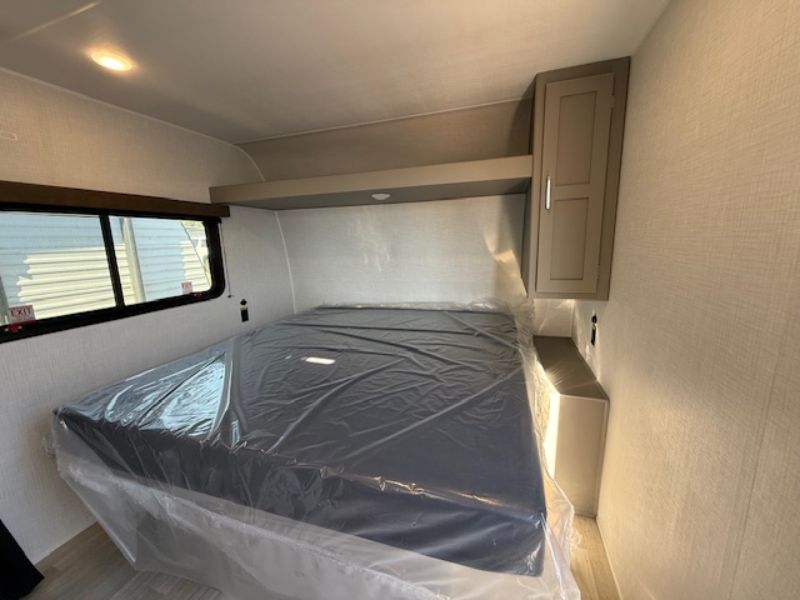 2026 Keystone Hideout Sport 200RL - Image 3