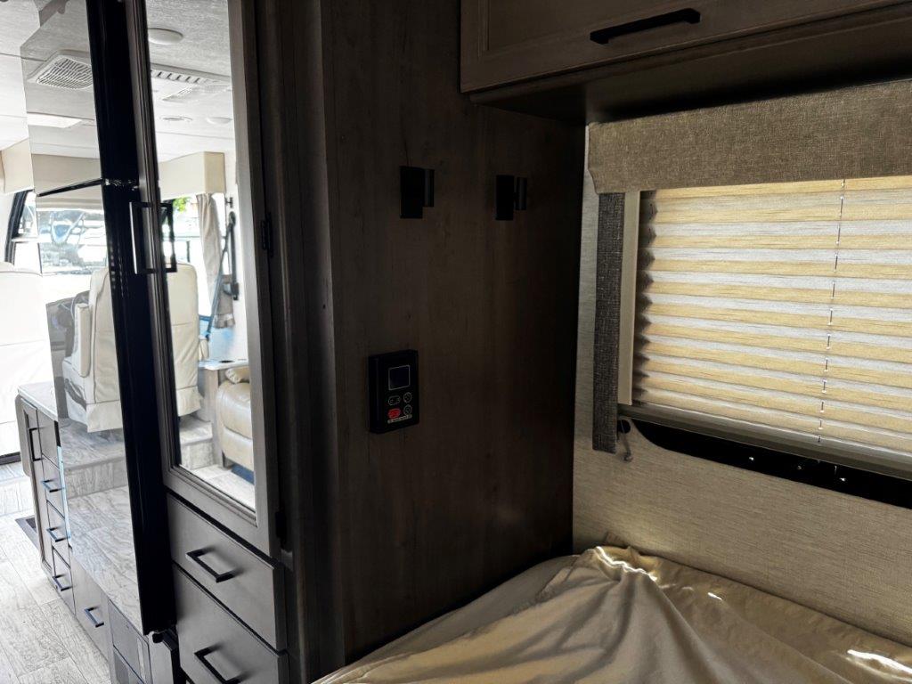 2025 Thor Motor Coach Freedom Traveler A24 - Image 20
