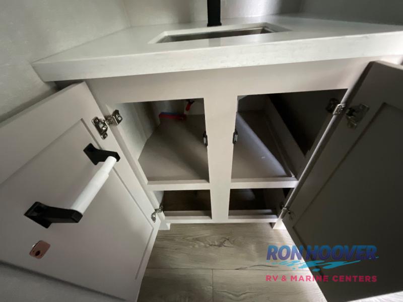 2026 JAYCO NORTHPOINT 382FLRB - Image 27