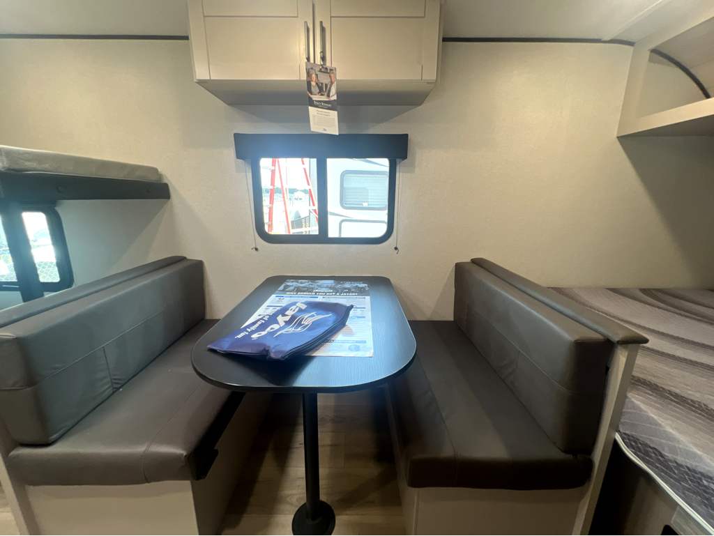 2026 JAYCO JAY FEATHER AIR 17BHSL - Image 29