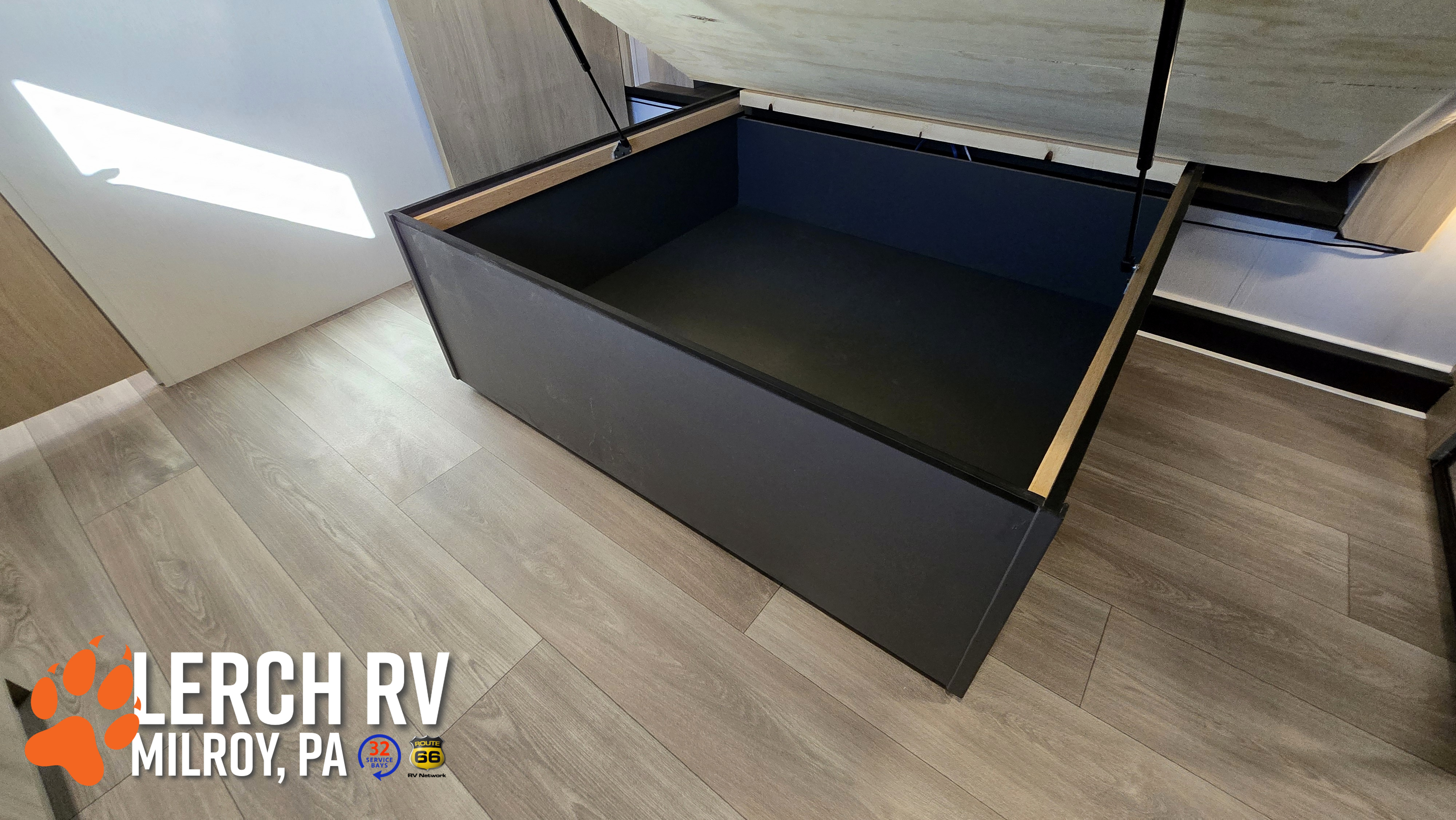 2026 KZ RV Ridgeway 35BH - Image 40