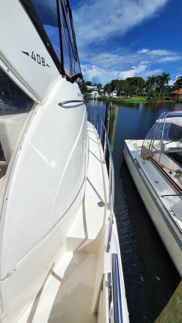 2004 Meridian 408 - Image 62