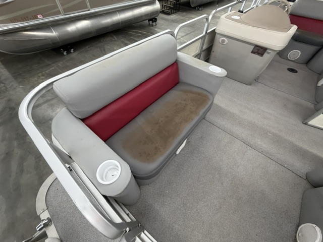 1997 SMOKERCRAFT 820 - Image 8