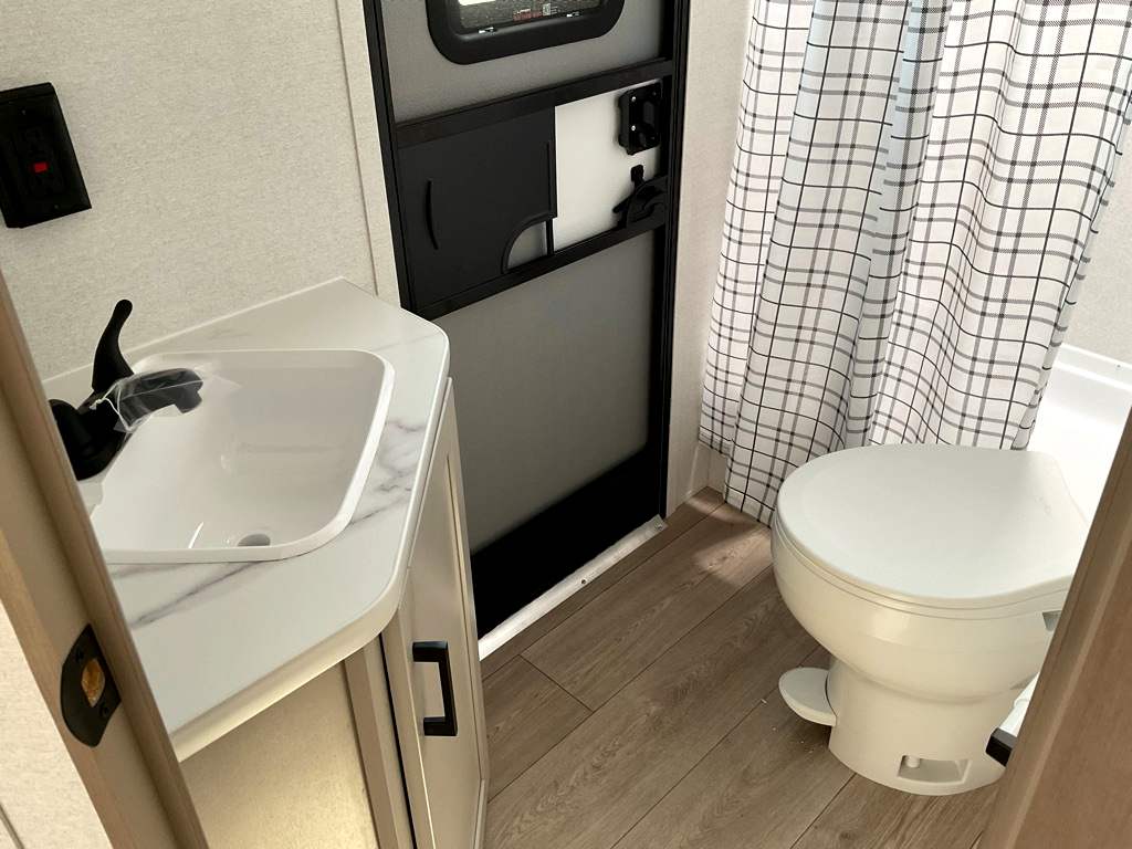 2027 JAYCO Jay Flight 270BHS - Image 17