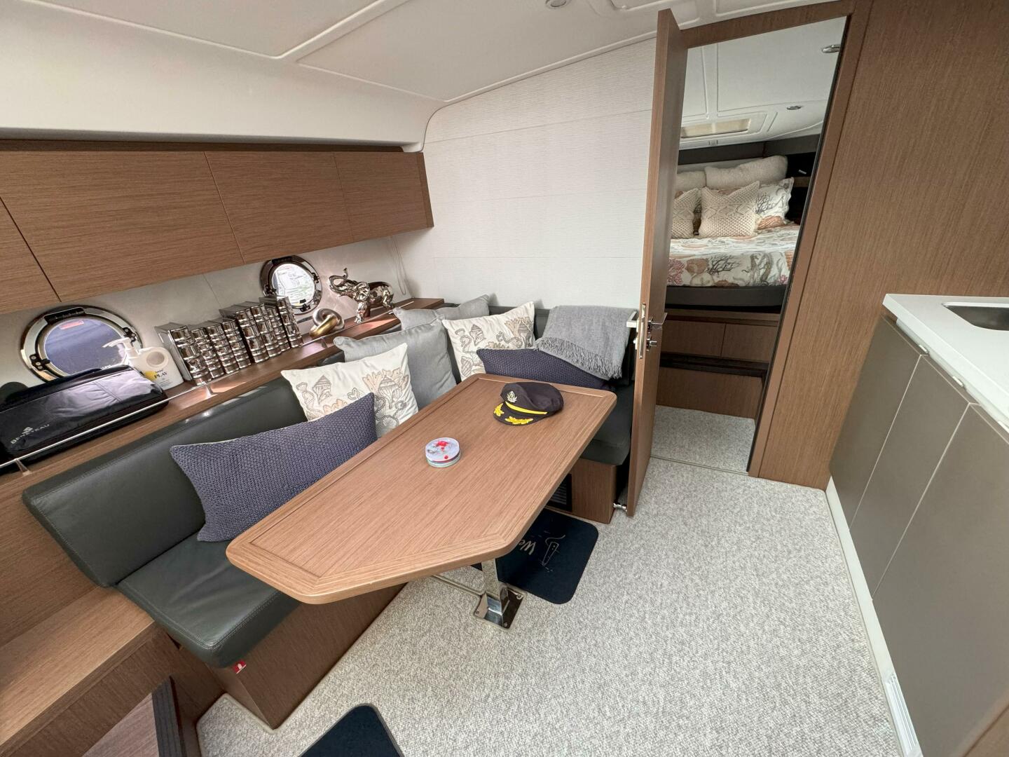 2021 Beneteau Gran Turismo 40 - Image 16