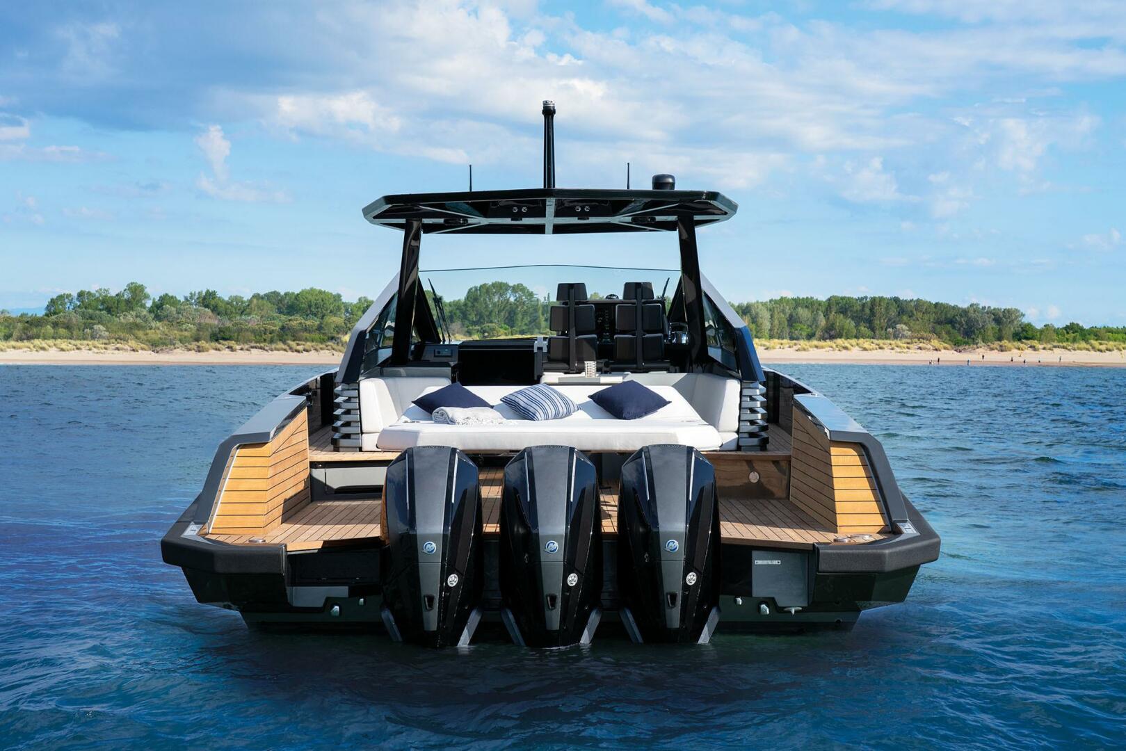 2021 Wally Wallytender 43X - Image 4