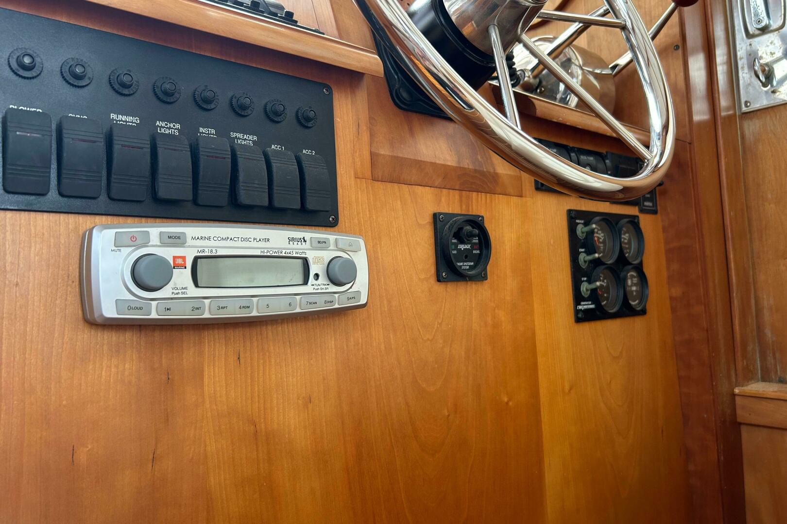 2004 Sabre 36 Flybridge - Image 19
