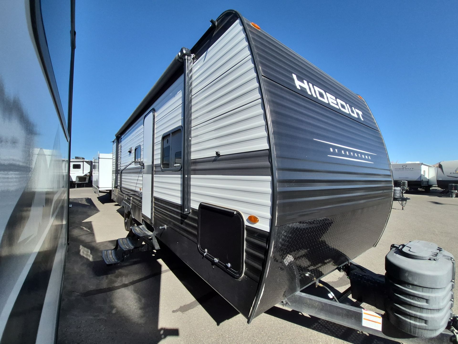 2025 Keystone Hideout Sport 269DB - Image 1