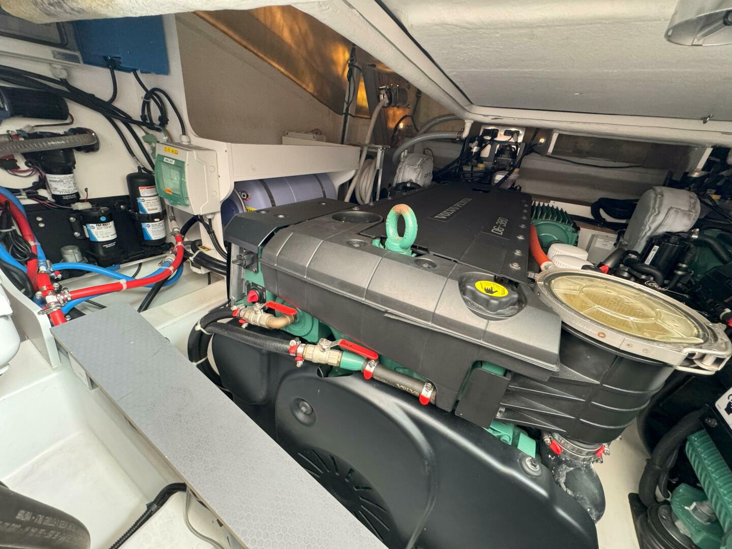 2021 Beneteau Gran Turismo 40 - Image 10