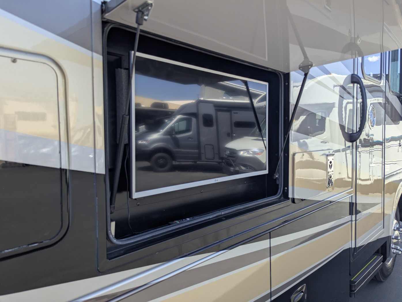 2019 Tiffin Open Road Allegro 36 UA - Image 7