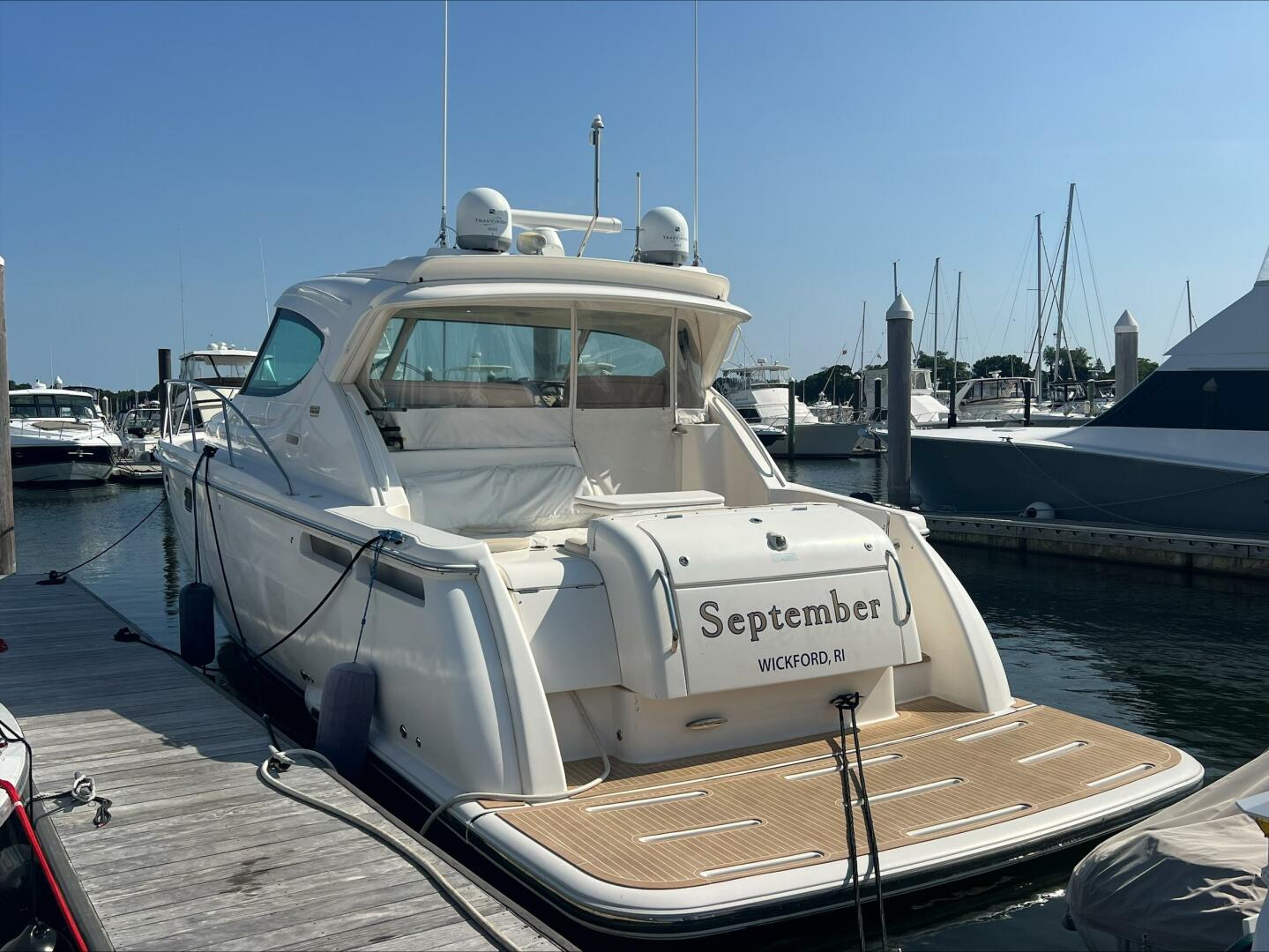 2013 Tiara Yachts 4500 Sovran - Image 2