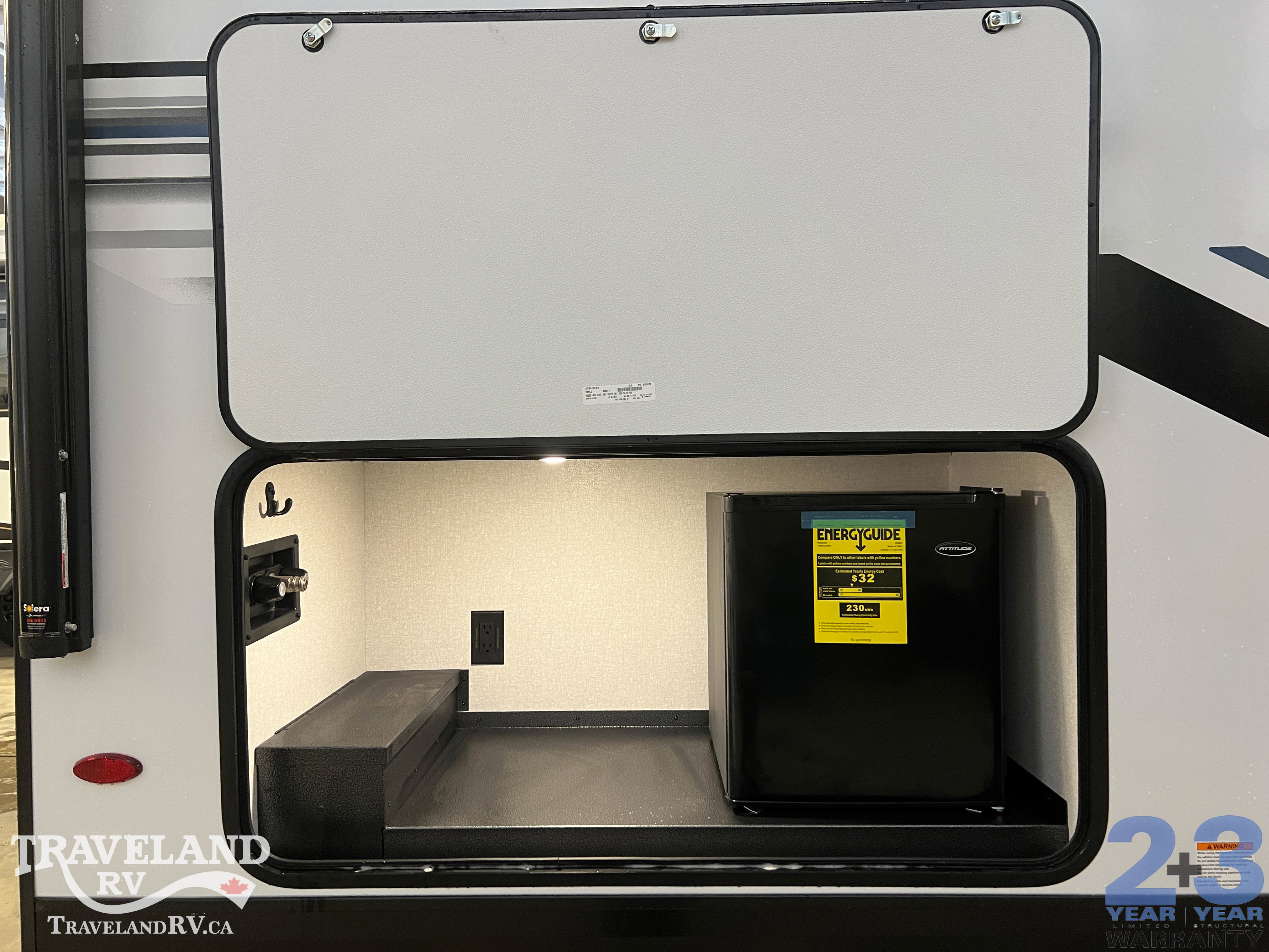 2026 JAYCO Jay Feather 26BHSL - Image 7