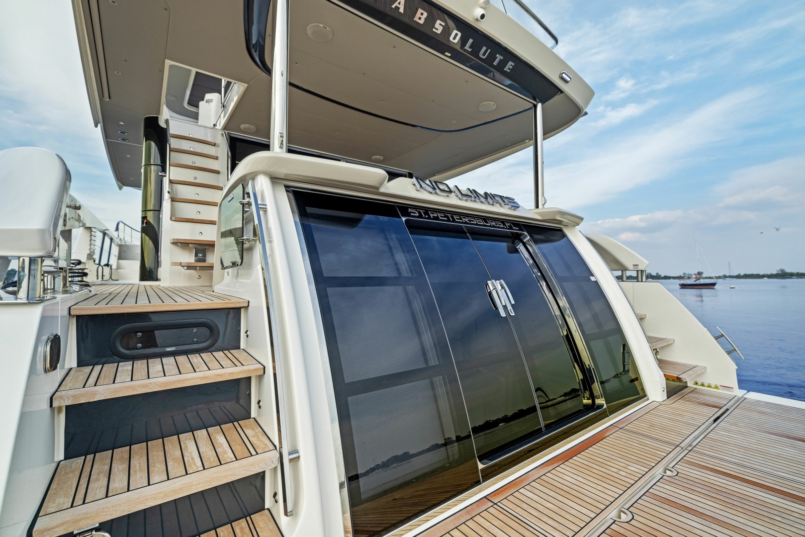 2024 Absolute Navetta 64 - Image 20