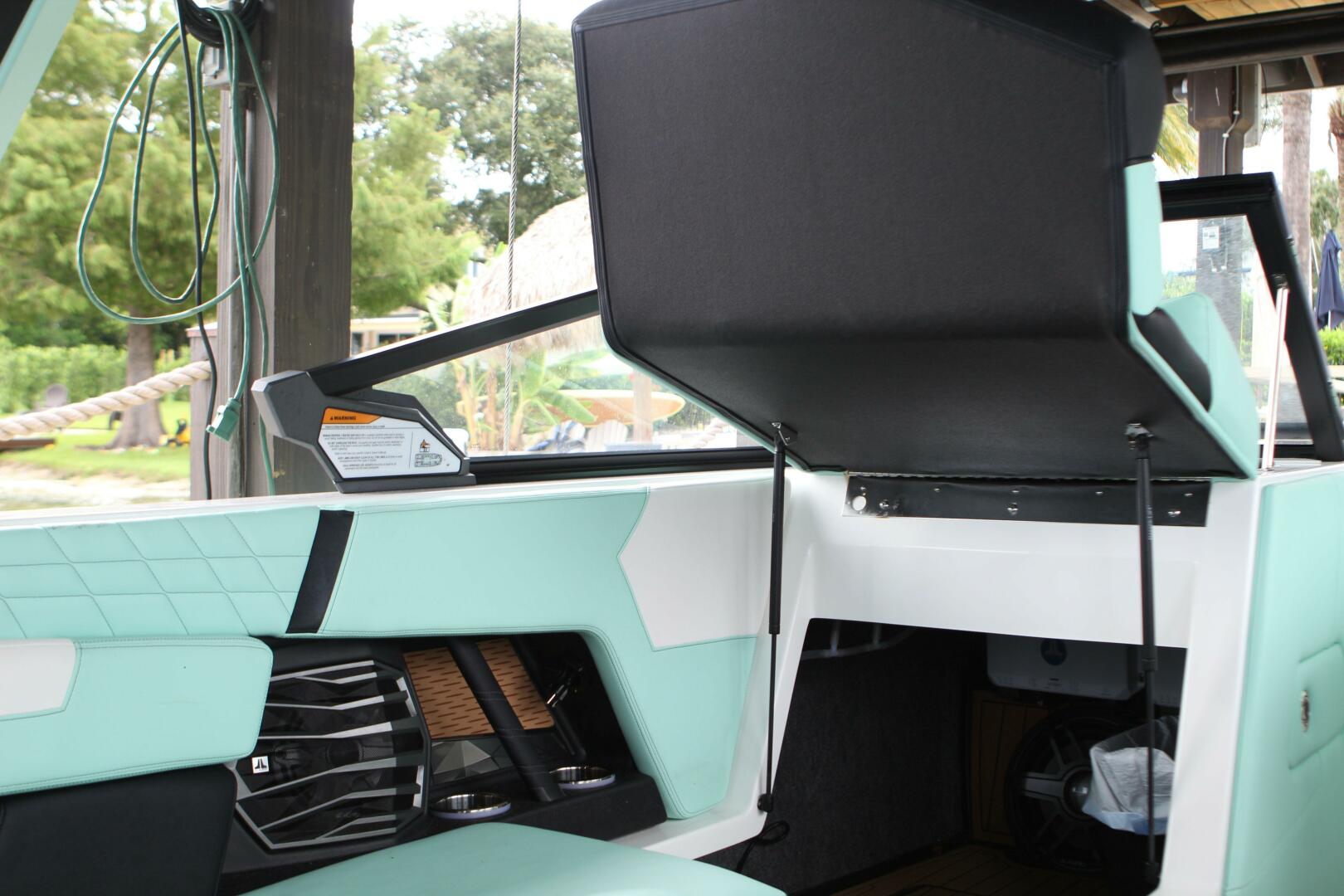 2024 Nautique Super Air Nautique G23 Coastal Edition Base - Image 23