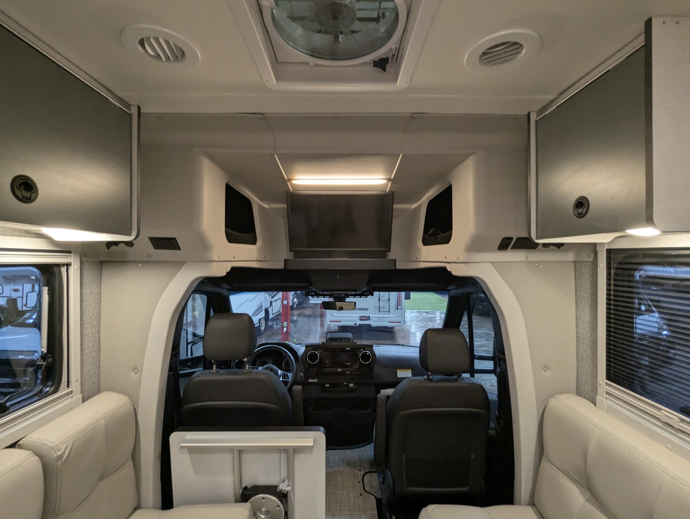 2025 Winnebago EKKO Sprinter 23B - ATH Overland - Image 39