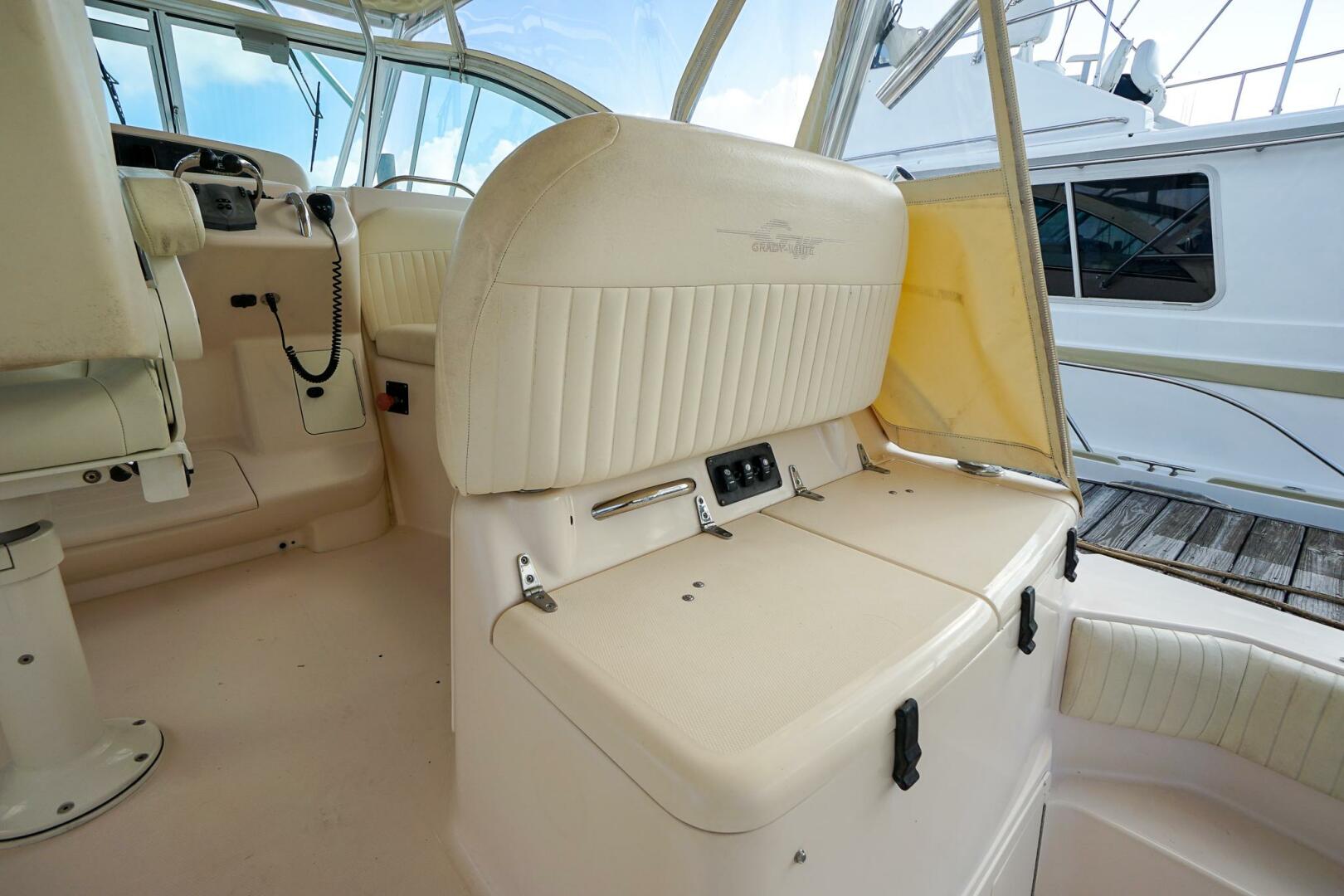 2007 Grady-White Express 360 - Image 26