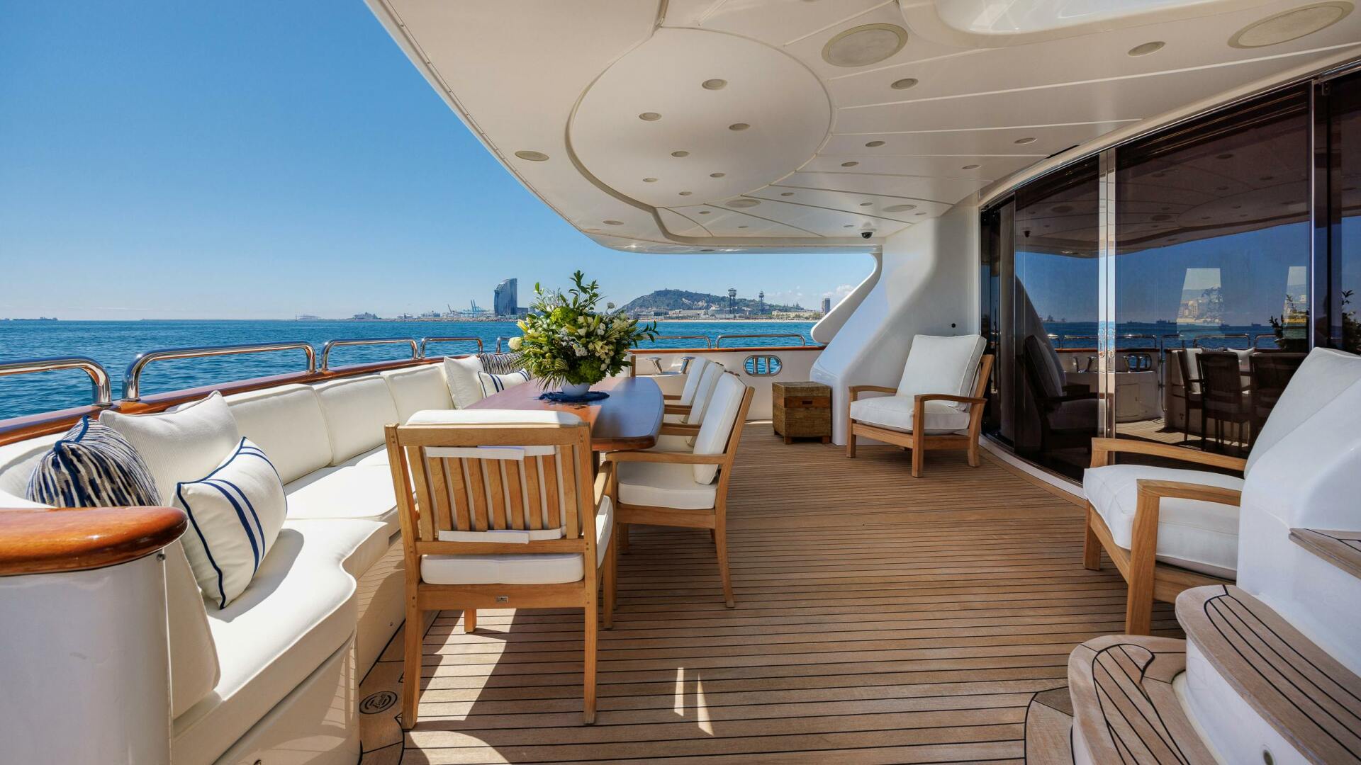 2009 Benetti Benetti Classic 120 - Image 21