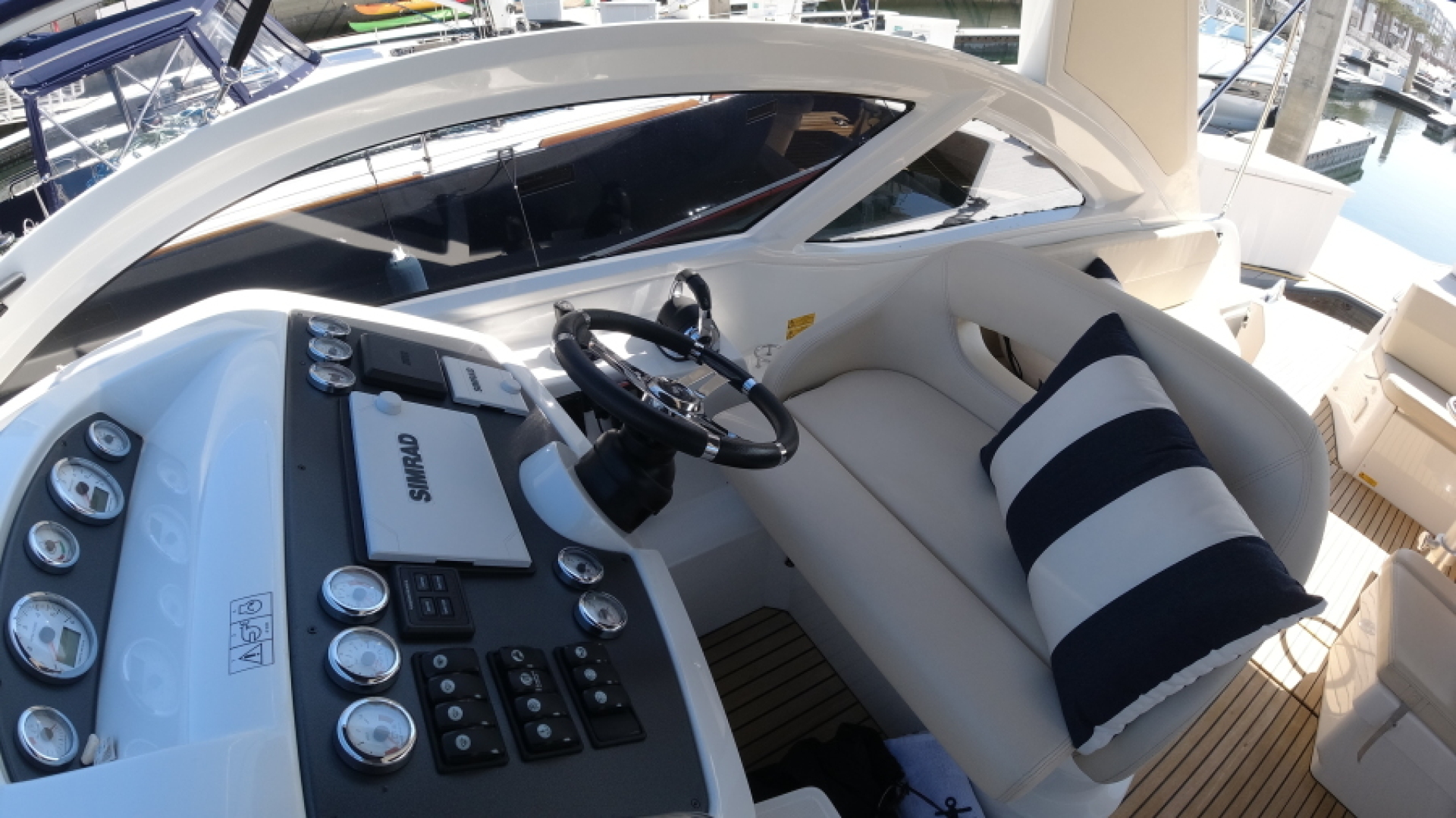 2016 Beneteau Gran Turismo 35 - Image 7