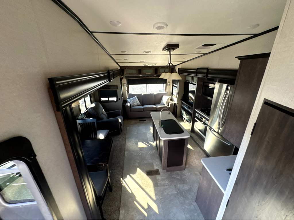 2019 CROSSROADS CRUISER 3451FB - Image 24