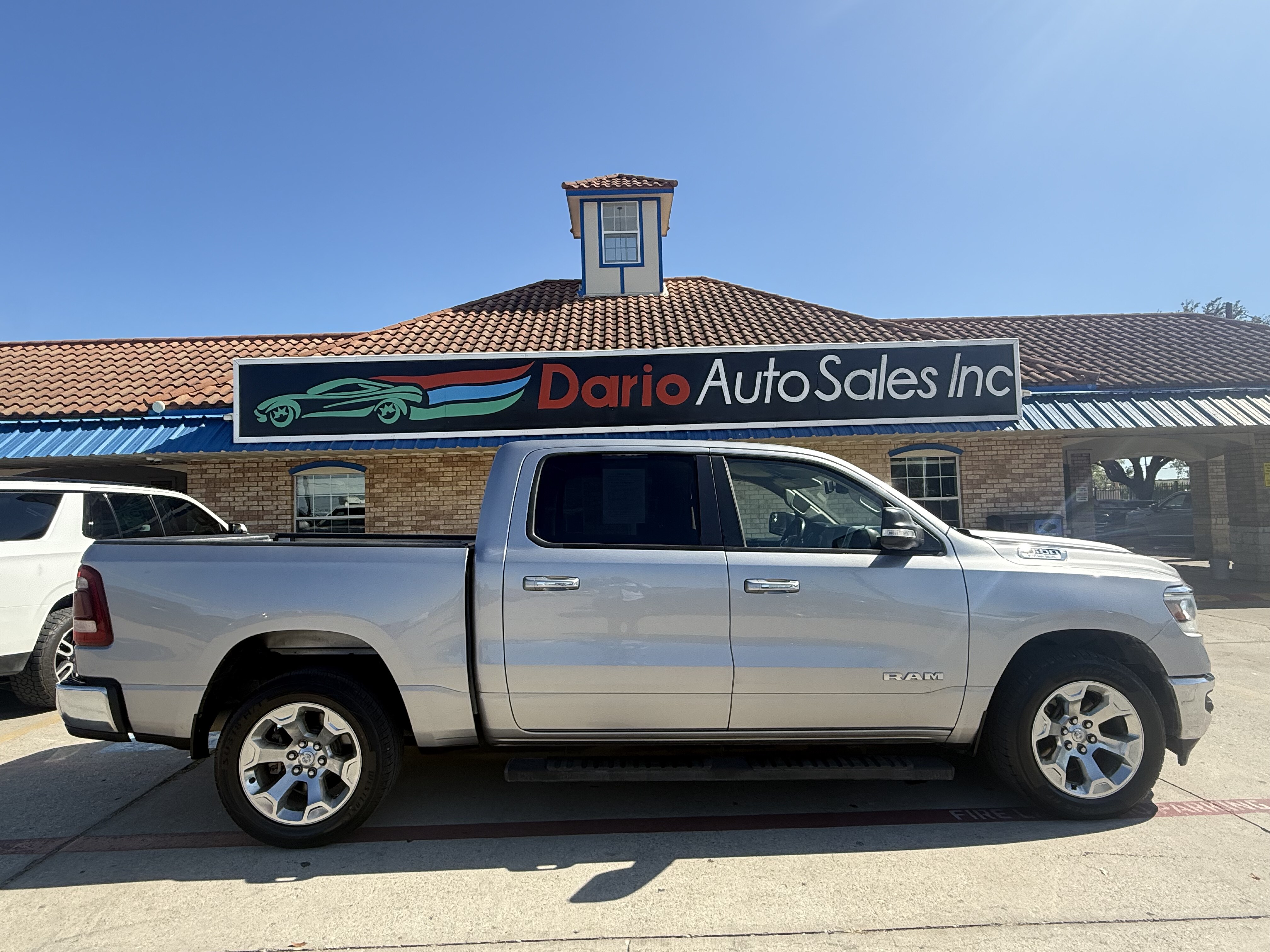2019 Ram 1500 Pickup Crew Cab Bighorn/Lone Star 4WD - Image 3