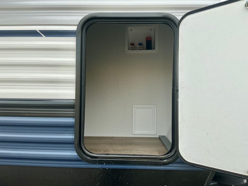 2026 PALOMINO 32RBFQ 2B - Image 27