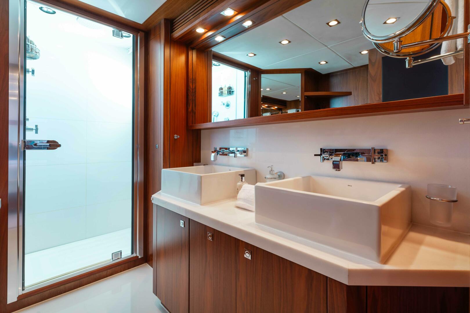 2010 Sunseeker 40m - Image 28