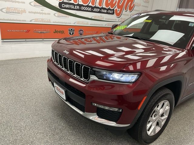 2023 Jeep Grand-Cherokee-L Laredo Altitude 4x4 - Image 2