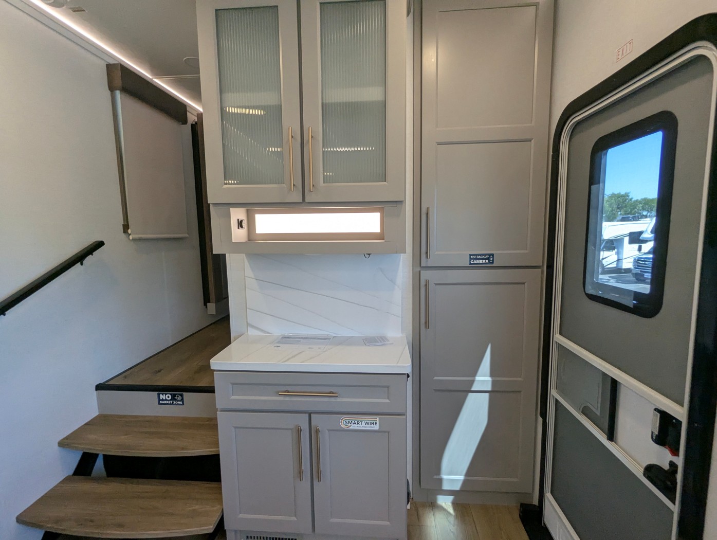 2026 Alliance RV Paradigm 340RL - Image 21