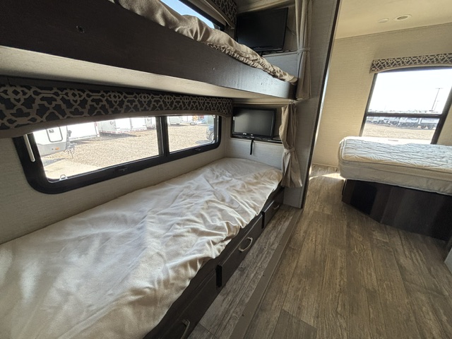 2018 Jayco Alante 31R - Image 23