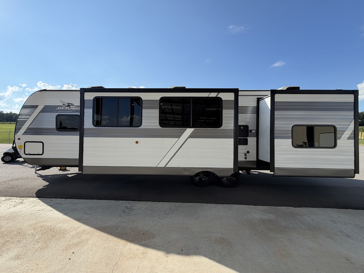 2027 JAYCO JAY FLIGHT 321BDS - Image 6