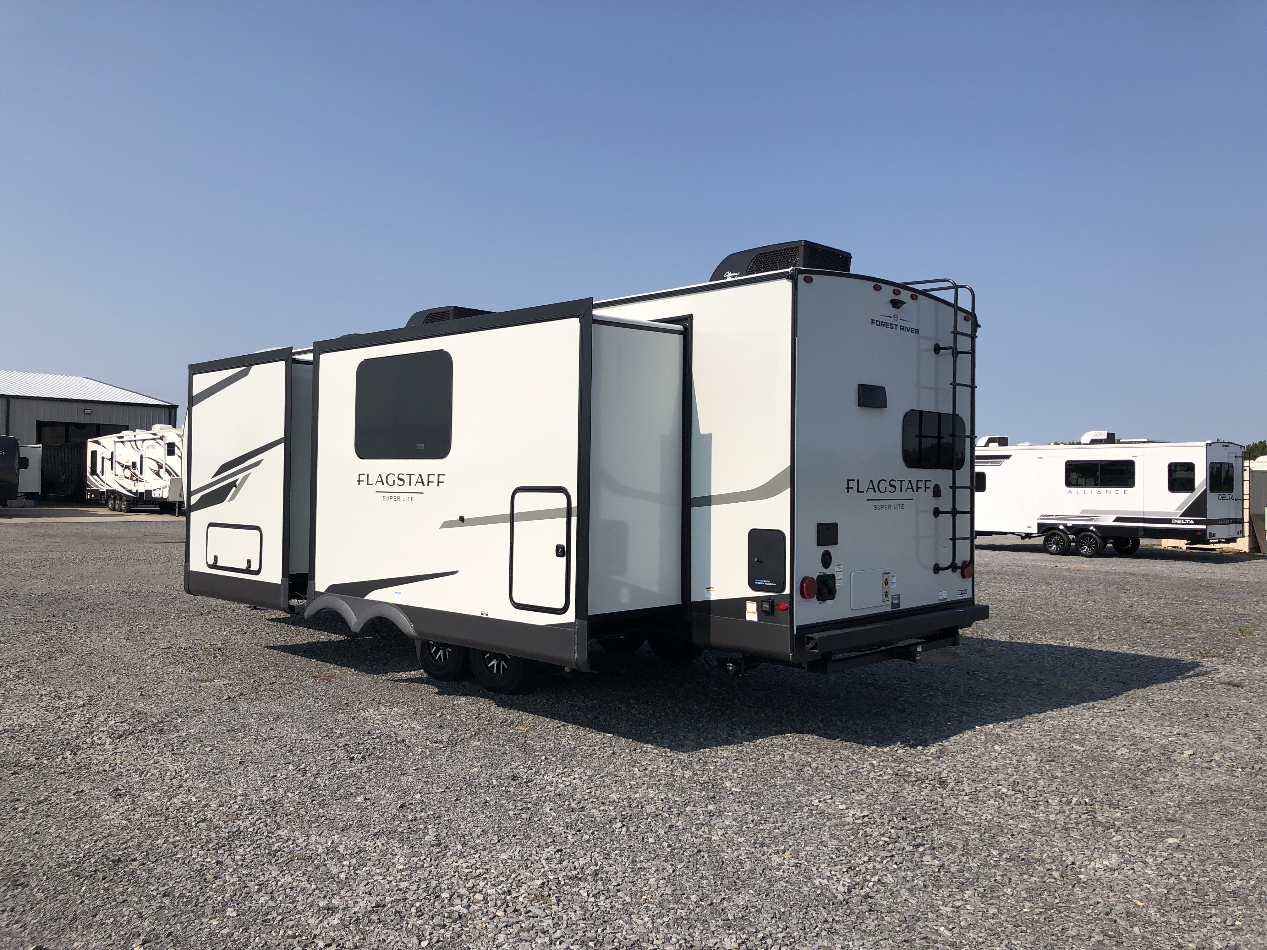 2027 Forest River Flagstaff Super Lite 27RKS - Image 5