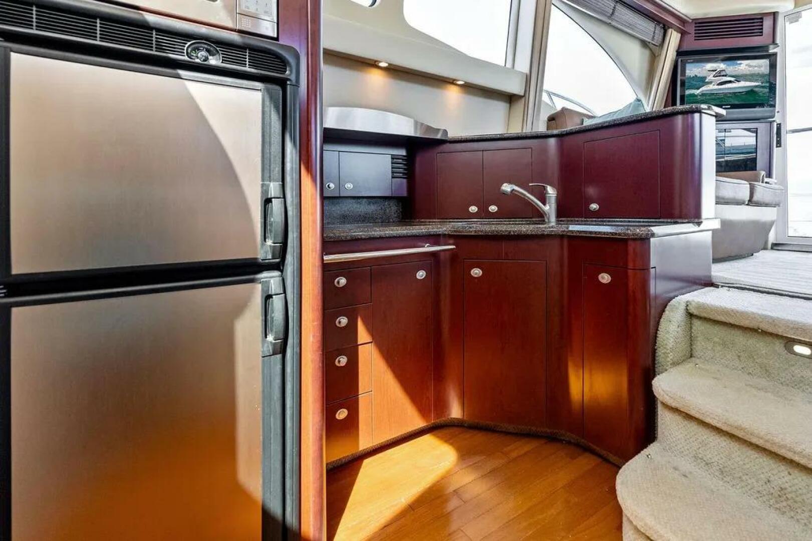 2007 Sea Ray 44 Sedan Bridge - Image 18