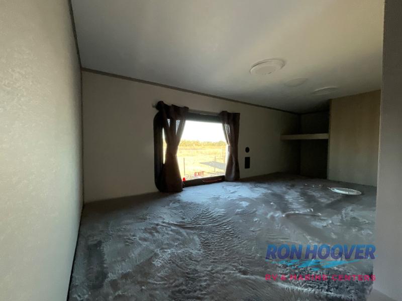 2026 COACHMEN 333DORM - Image 25