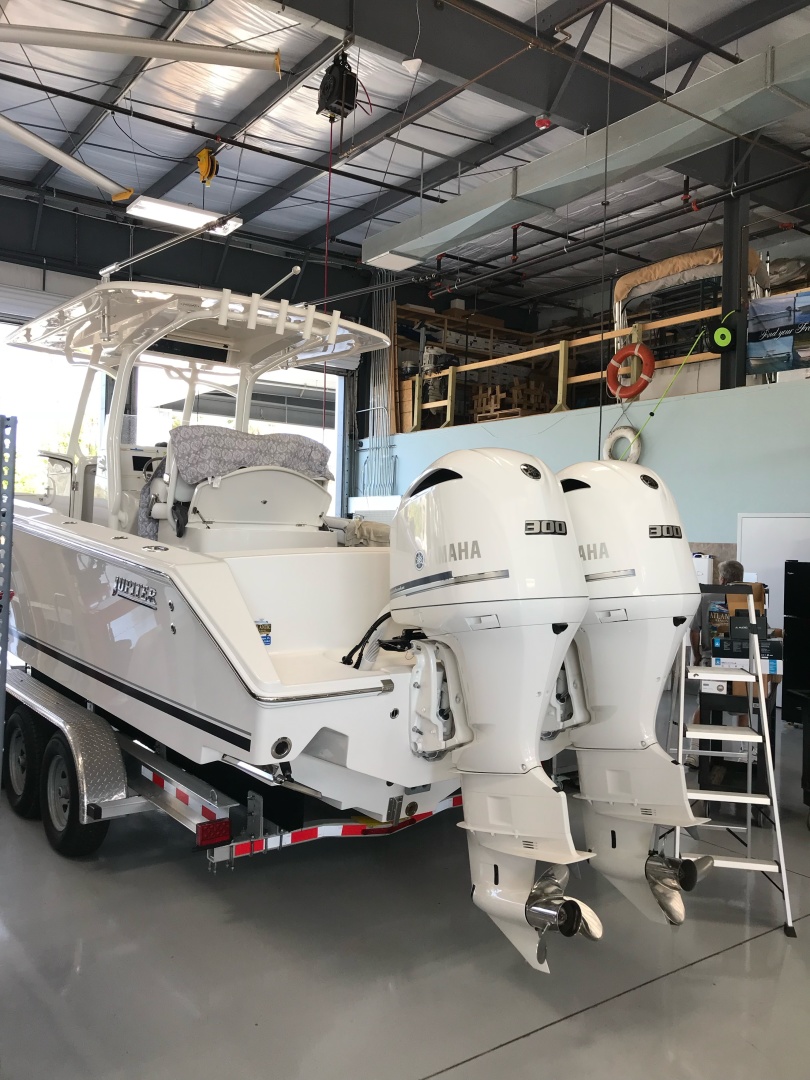 2018 Jupiter 30 HFS - Image 7