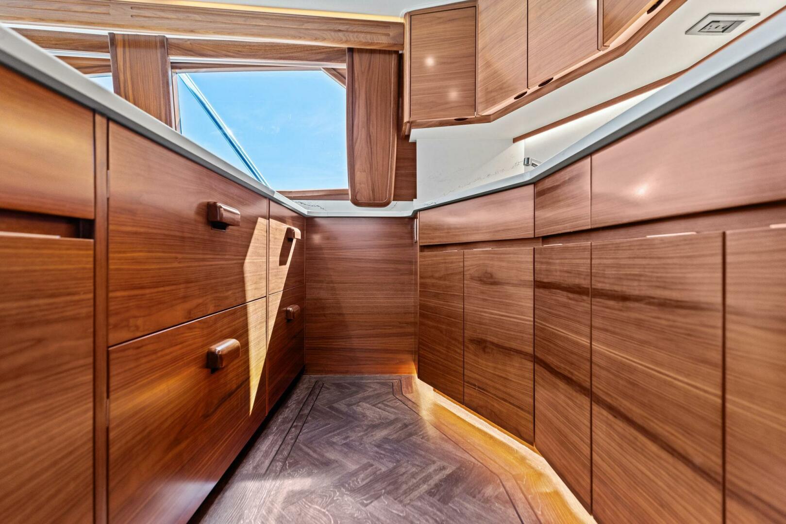 2023 Viking 54 Convertible - Image 14