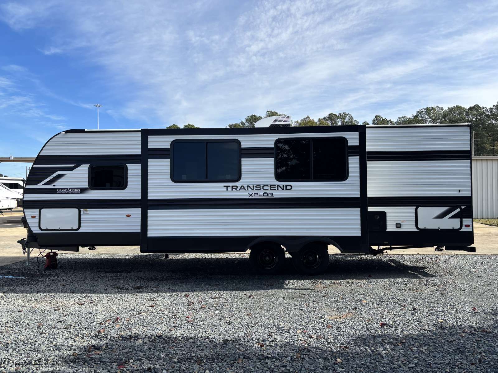 2026 Grand Design Transcend XPLOR 27DBX - Image 4