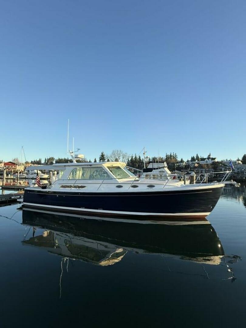 2010 Back Cove 37 - Image 63