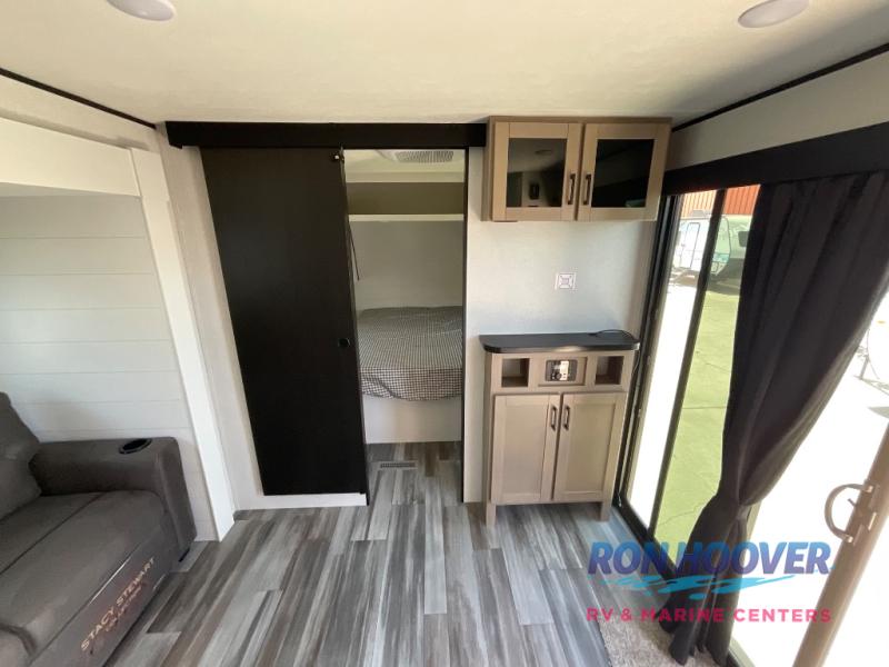 2025 JAYCO 380DQS - Image 11