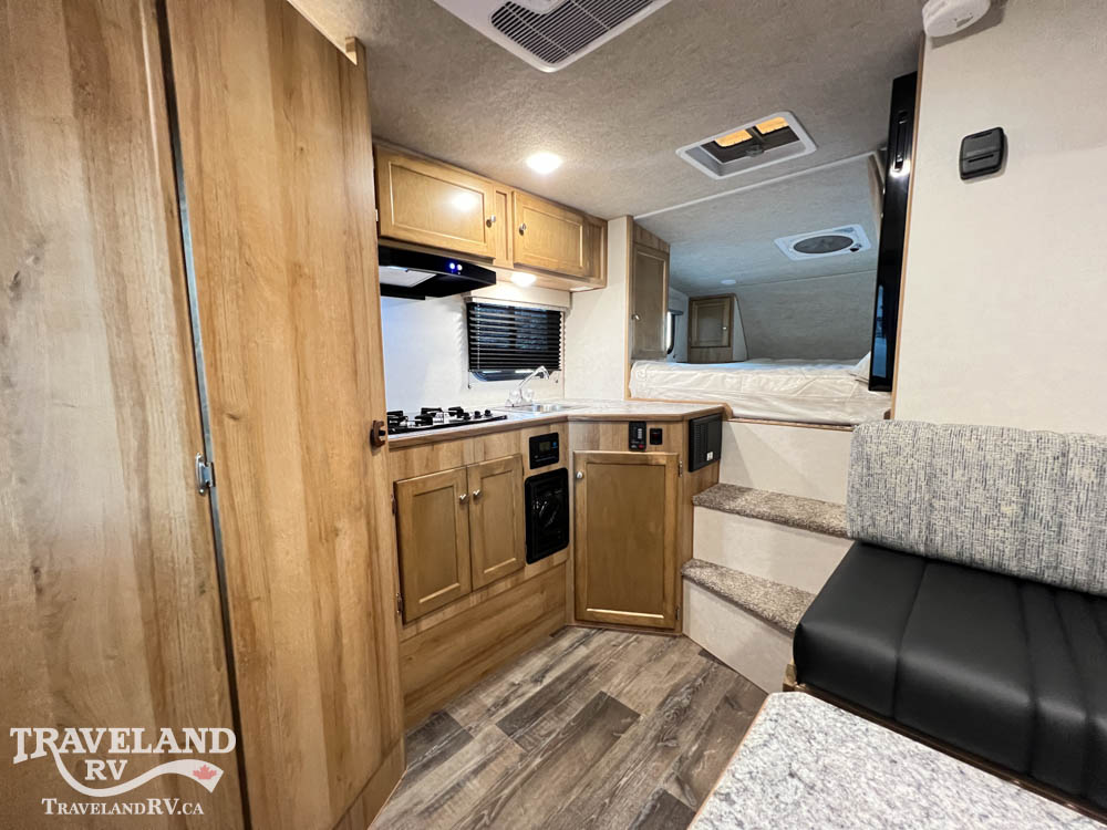 2027 Westland RV Travelaire 80WS - Image 22