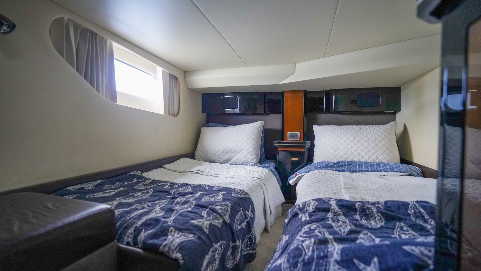 2009 Marquis 500 Sport Bridge - Image 23