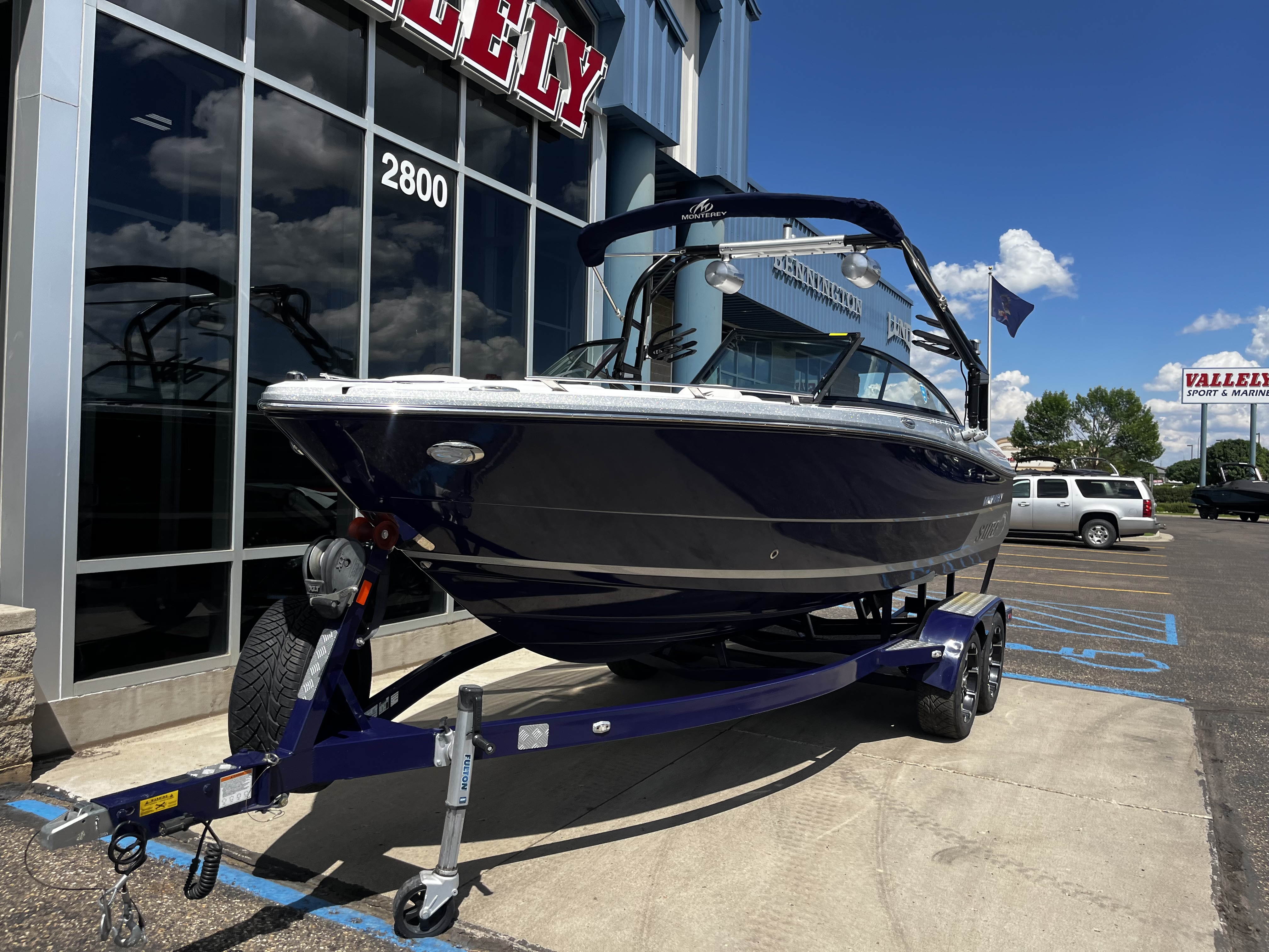 2018 Monterey 238SS - Image 4