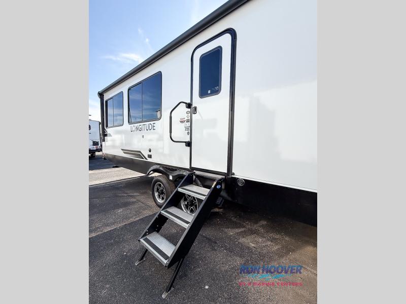 2026 EAST TO WEST 310RL - Image 17