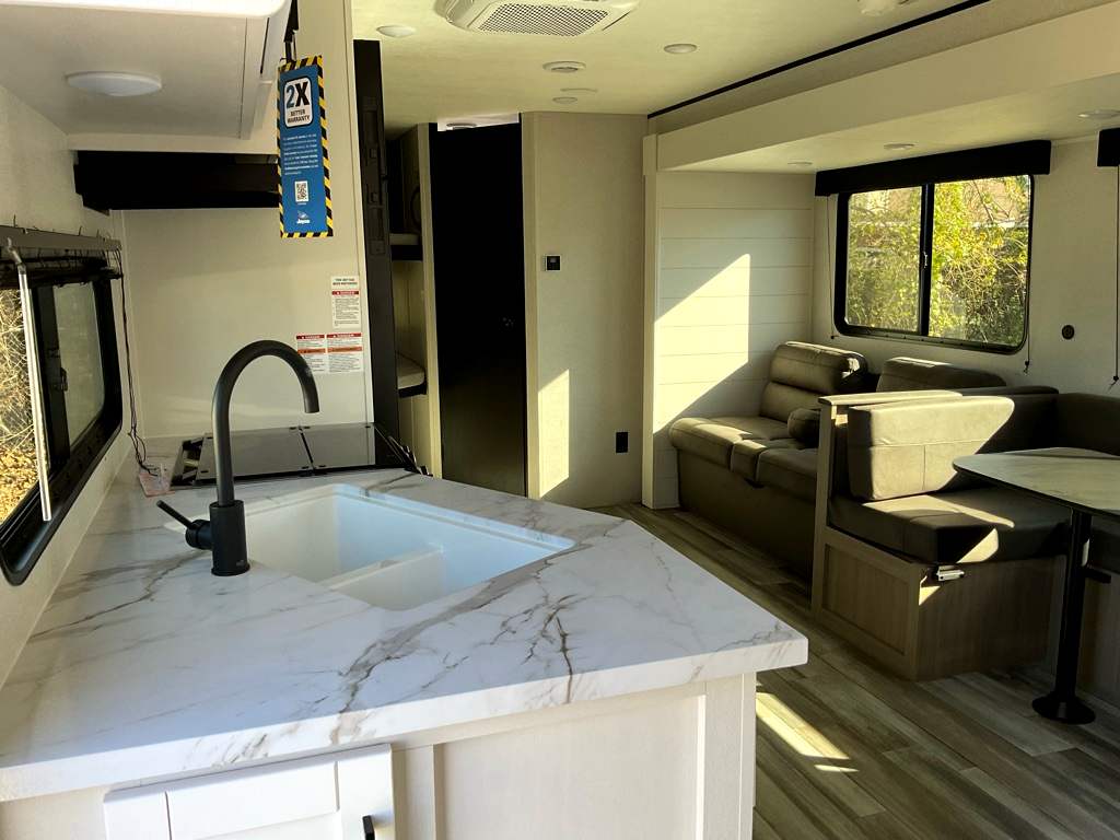 2026 JAYCO Jay Flight SLX 284 BHS  - Image 8