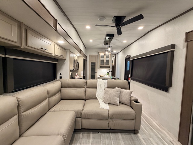 2026 Keystone Cougar 320RDS - Image 18