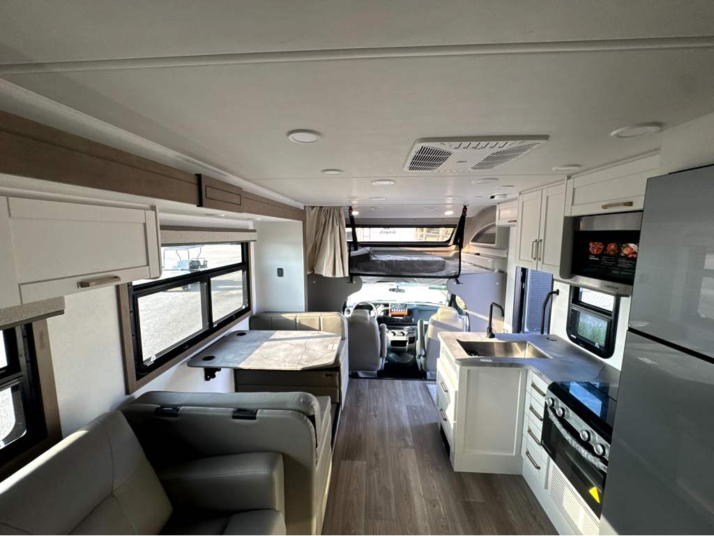 2027 JAYCO GREYHAWK 30Z - Image 25